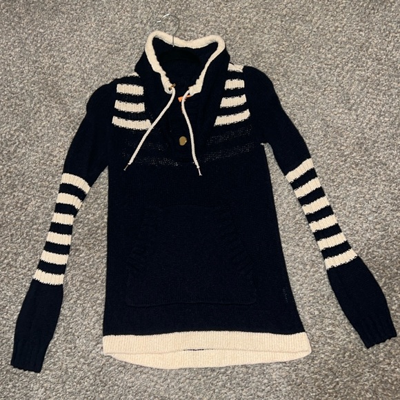 Tory Burch sweater too. Xs - Picture 1 of 13